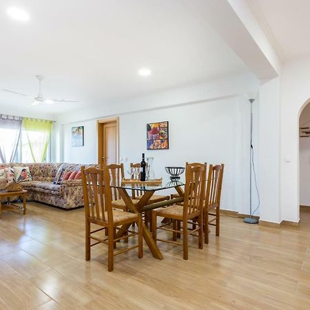 Edificio Rocha Vau Beach Apartment Портиман Экстерьер фото